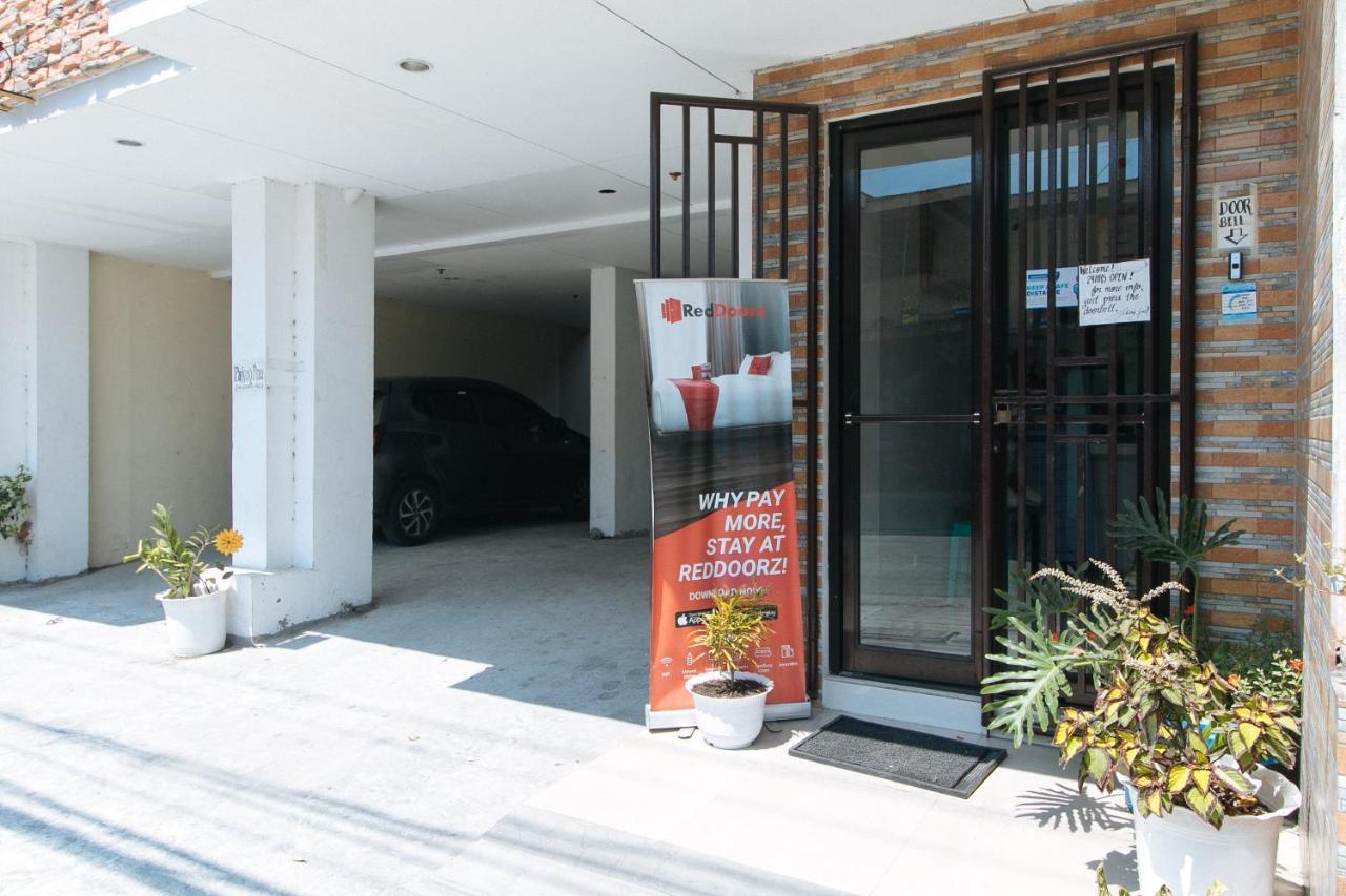 Hotel RedDoorz near SM Bicutan Paranaque City Zewnętrze zdjęcie